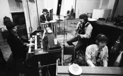 beatles-2_250x154_crop_478b24840a