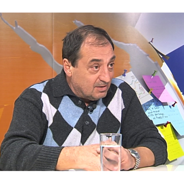 lachezar-stoyanov-1_700x700_crop_478b24840a