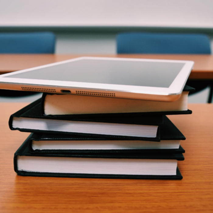 untitled-1_700x700_crop_478b24840a