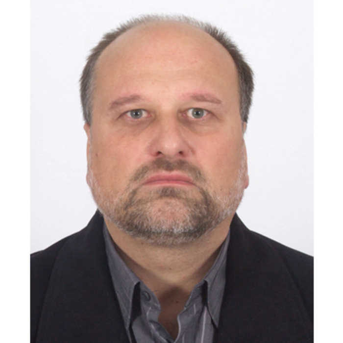 todor-panajotov_700x700_crop_478b24840a