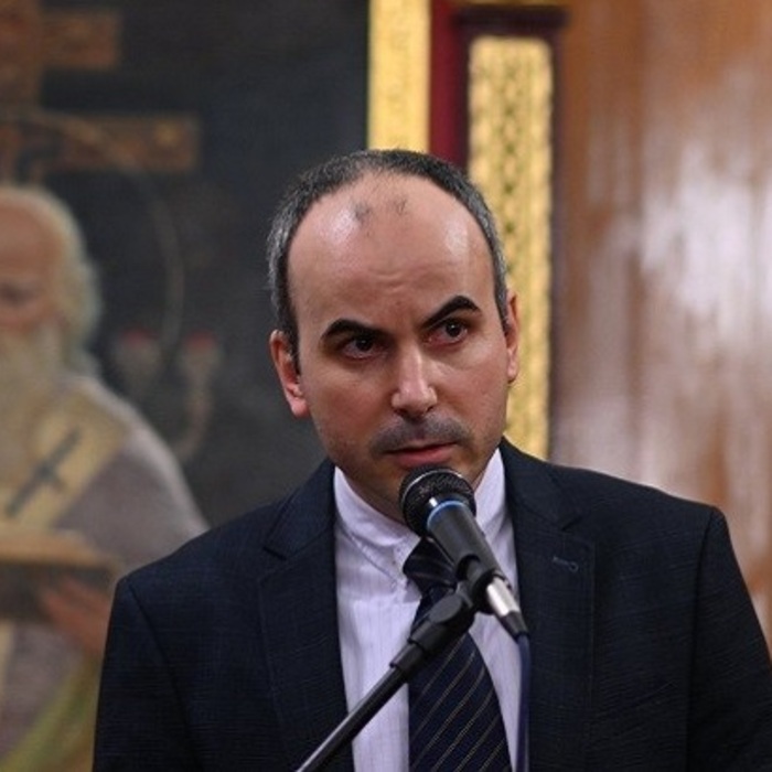 011_700x700_crop_478b24840a