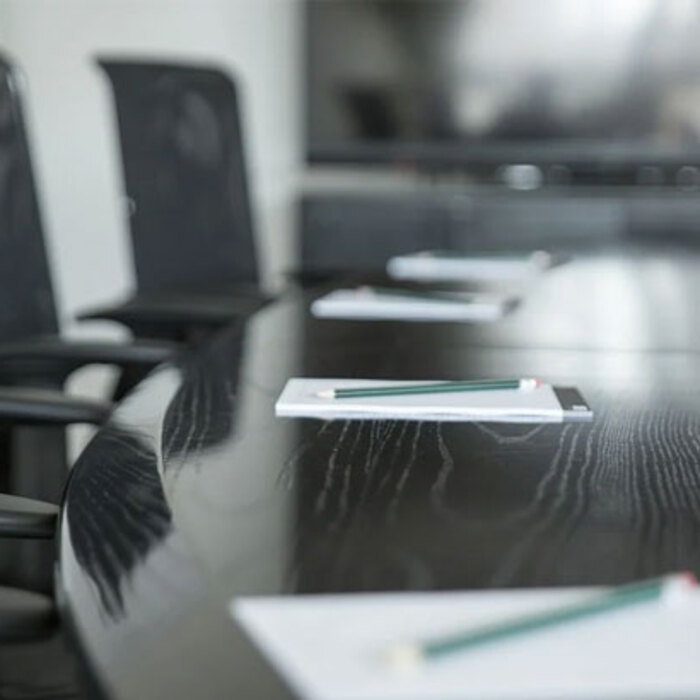 konferenciq-pixabay_700x700_crop_478b24840a